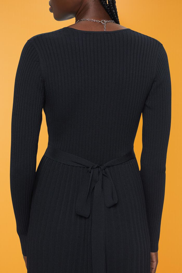 Pleated wrap dress with long-sleeves, BLACK, detail image number 2