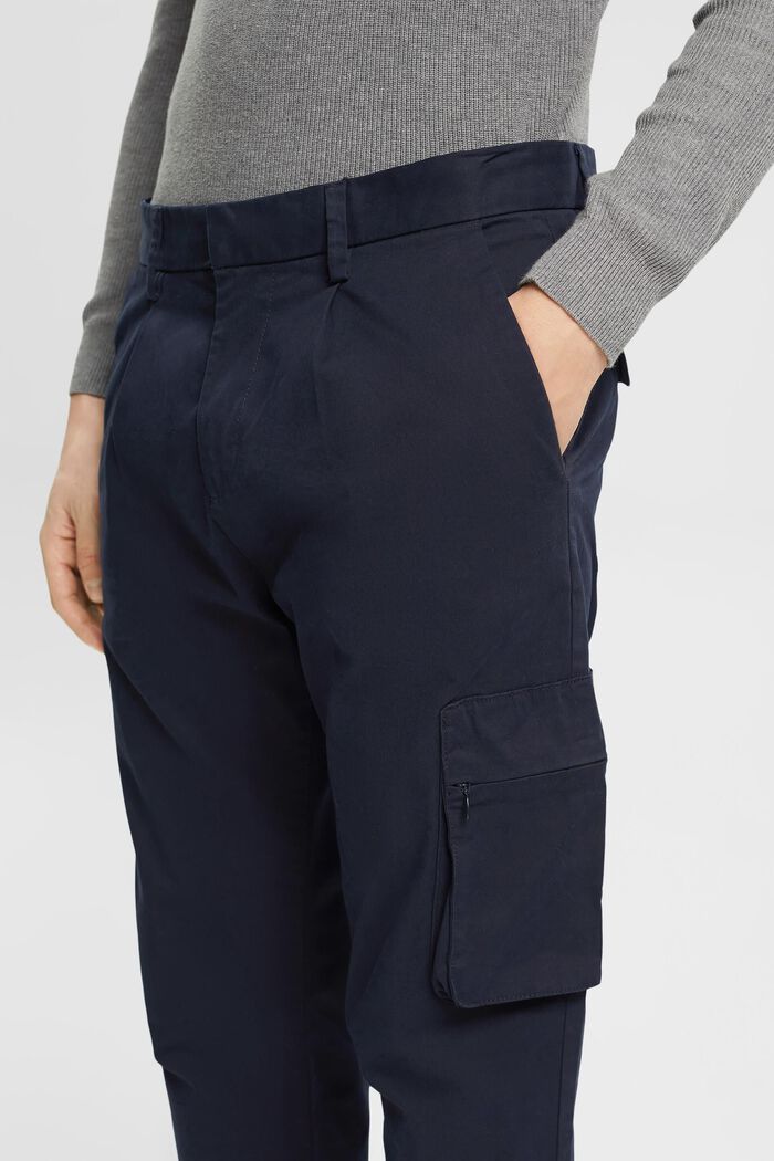 Chinos with a cargo pocket, NAVY, detail image number 2