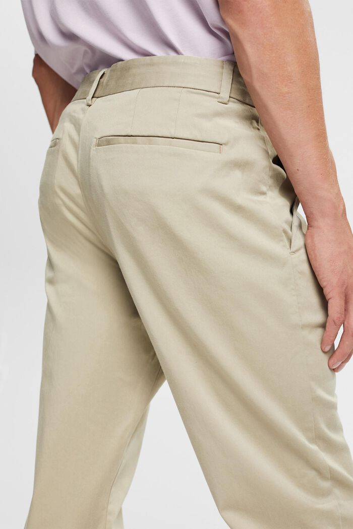 Containing TENCEL™: chinos, BEIGE, detail image number 4